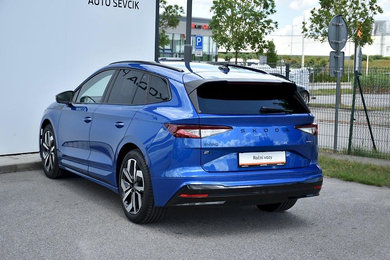 Škoda Enyaq (2026) 85 Sportline 210kW - fotka 8 z 35