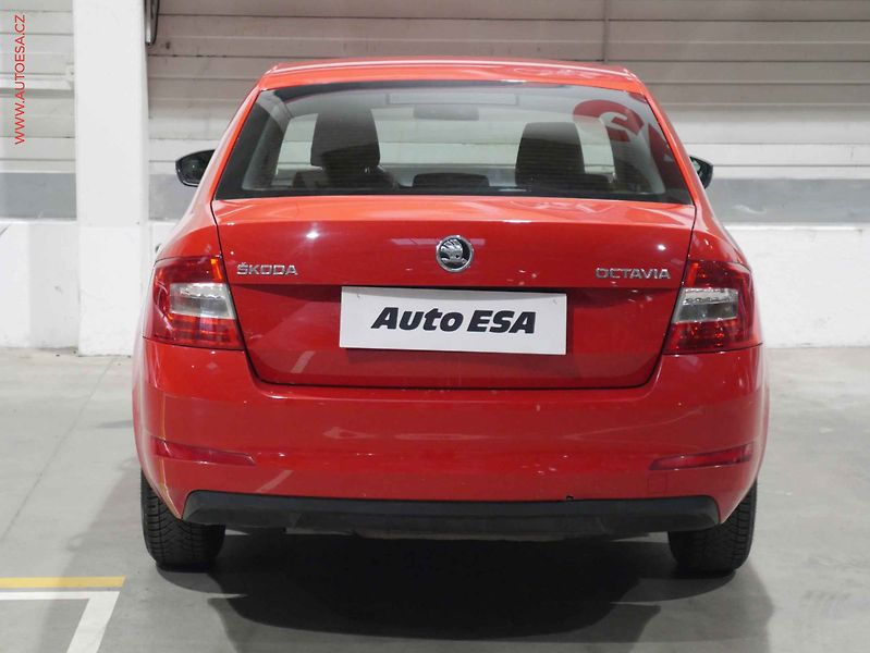 Škoda Octavia (2015) 1.6 TDI, ČR, AC, el. výbava - fotka 5 z 14