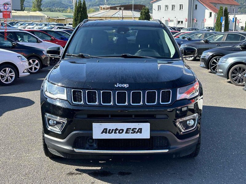 Jeep Compass (2017) 1.4 MultiAir 4x4, AT - fotka 2 z 18