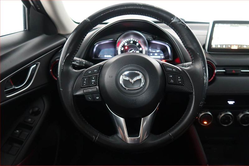 Mazda CX-3 (2017) 1.5 Skyactiv-D, Kůže, Navi - fotka 16 z 19
