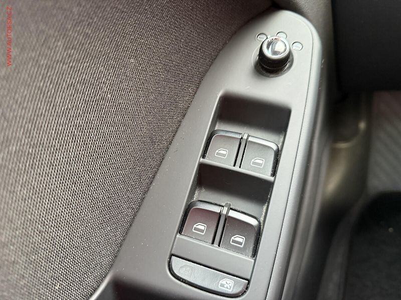 Audi A4 (2011) 3.0 TDi quattro, Bixen - fotka 11 z 16