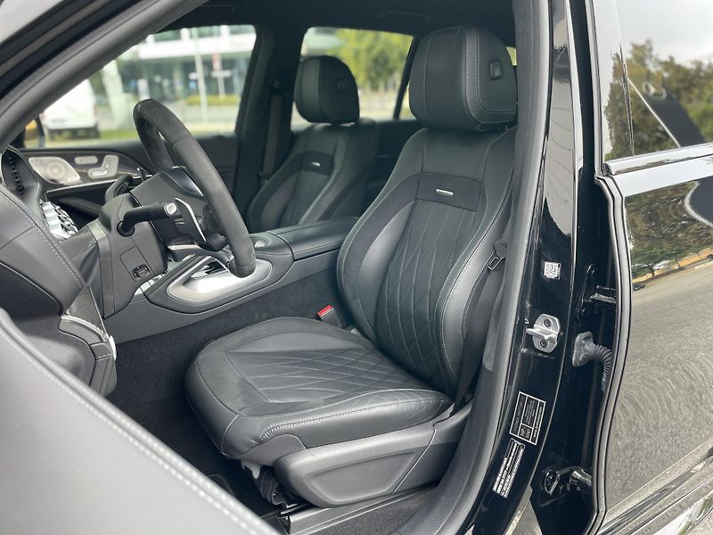 Mercedes-Benz GLE 53 AMG 4Matic+ - fotka 25 z 53