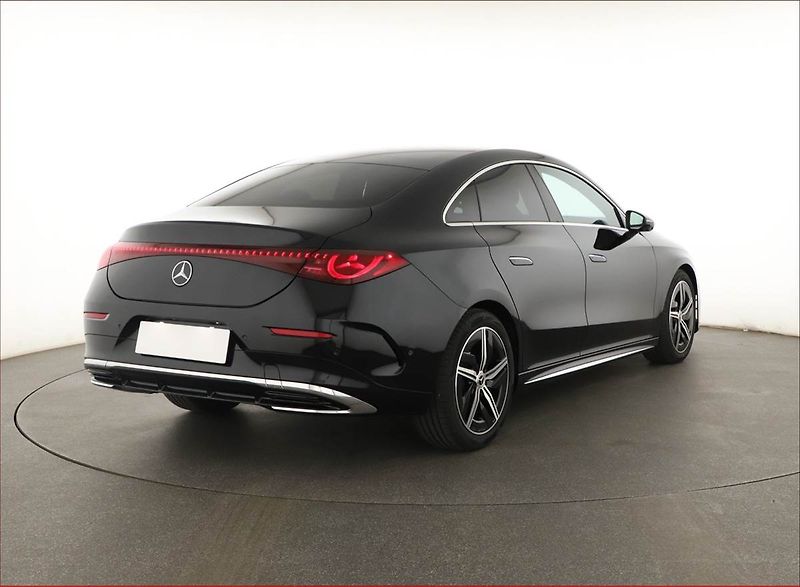 Mercedes-Benz CLA (2026) 200 - fotka 5 z 20
