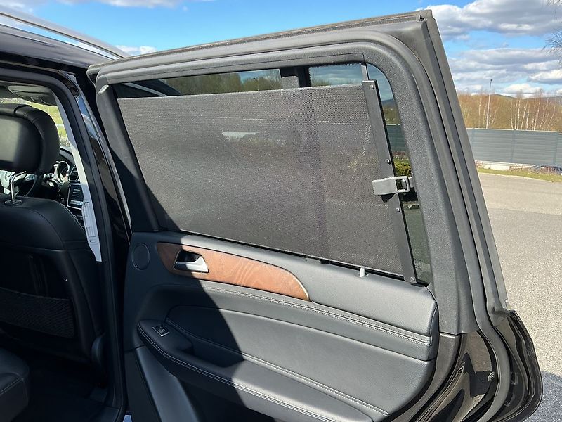 Mercedes-Benz GLS 350 d AMG 4MATIC - fotka 21 z 29
