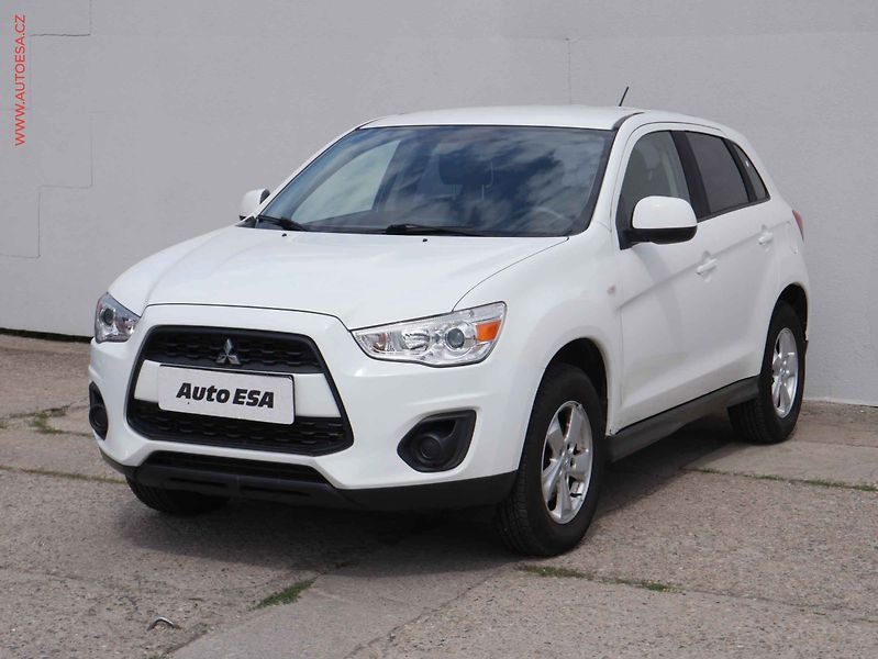 Mitsubishi ASX (2016) 1.6i, ČR, AC, park.asist - fotka 3 z 14