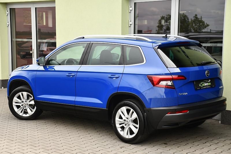 Škoda Karoq 1.6TDi STYLE TAŽNÉ 2xPNEU ČR - fotka 3 z 37