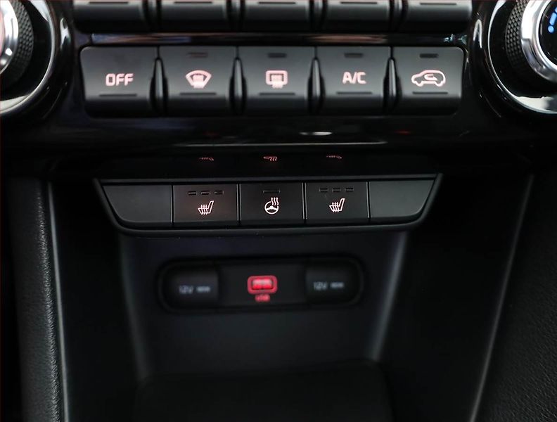 Kia Sportage (2019) 1.6 T-GDI, Serv.kniha, Navi - fotka 13 z 20