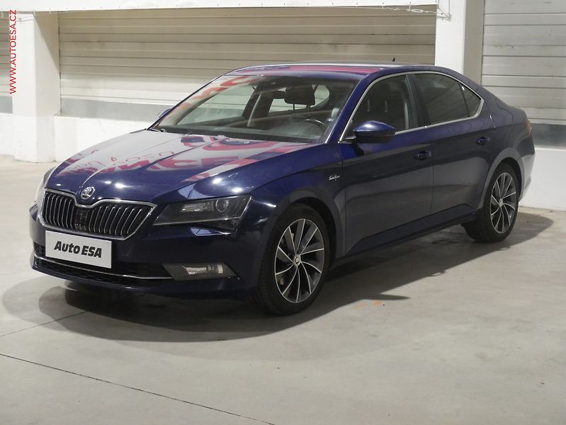 Škoda Superb (2015) 2.0 TDi 4x4, ČR, L&K, DSG - fotka 3 z 23