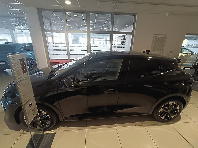 Renault Clio (2026) full hybrid E-Tech 160 - fotka 2 z 9