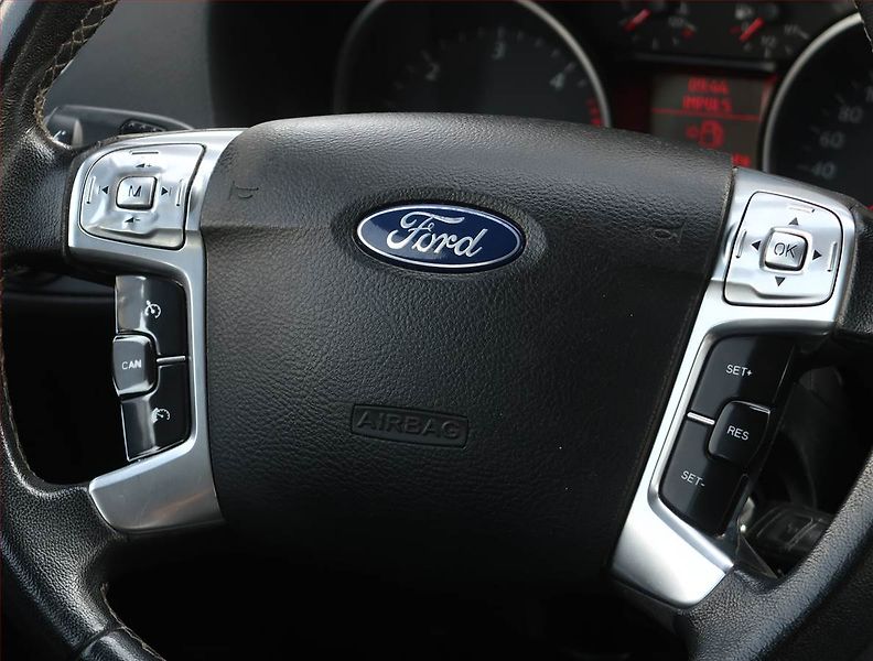 Ford Mondeo (2012) 1.6 TDCi, Navi, Tempomat - fotka 20 z 20