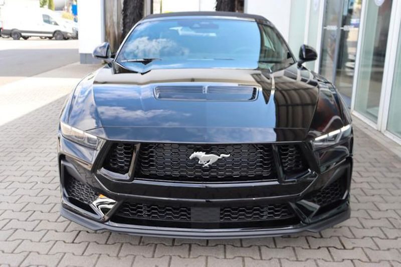 Ford Mustang (2026) 5.0 Convertible MagneRide - fotka 5 z 22