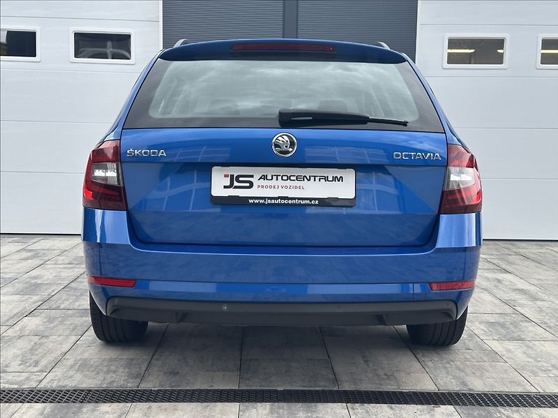 Škoda Octavia 2,0 TDI 150PS  Style M/T - fotka 9 z 54