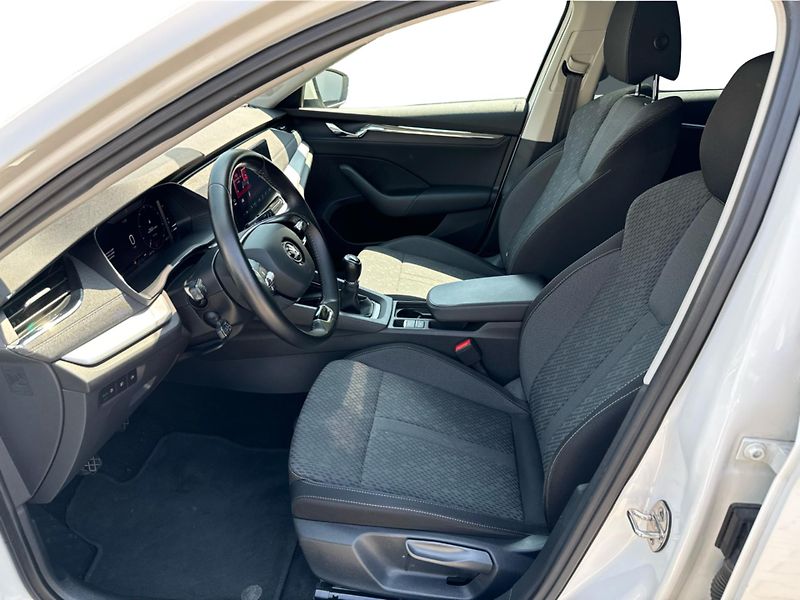 Škoda Octavia 1,5TSi 110kW - fotka 11 z 16