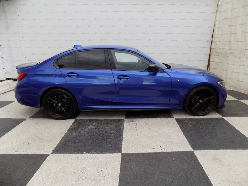 BMW Řada 3 (2020) 320d/xDrive/M-Sport/Full-LED/ - fotka 6 z 47