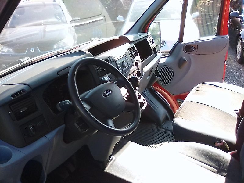 Ford Transit (2012) 2.2 TDCi, L1H2,odpočet DPH - fotka 15 z 35