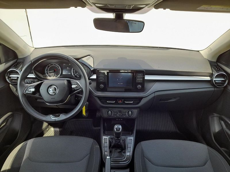 Škoda Fabia Ambition Plus1.0 MPI 59kW 5MP - fotka 5 z 20