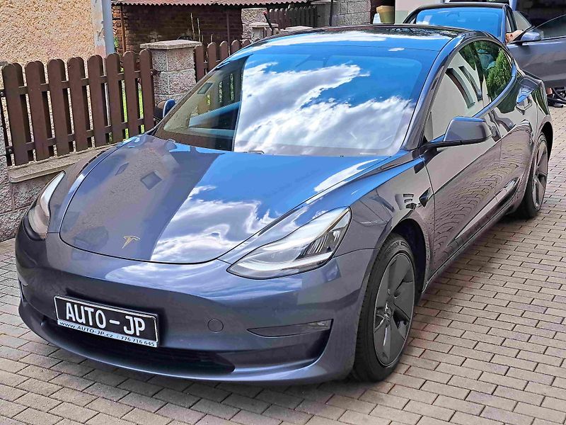 Tesla Model 3 AWD Long Range LED ACC 18ALU - fotka 6 z 10