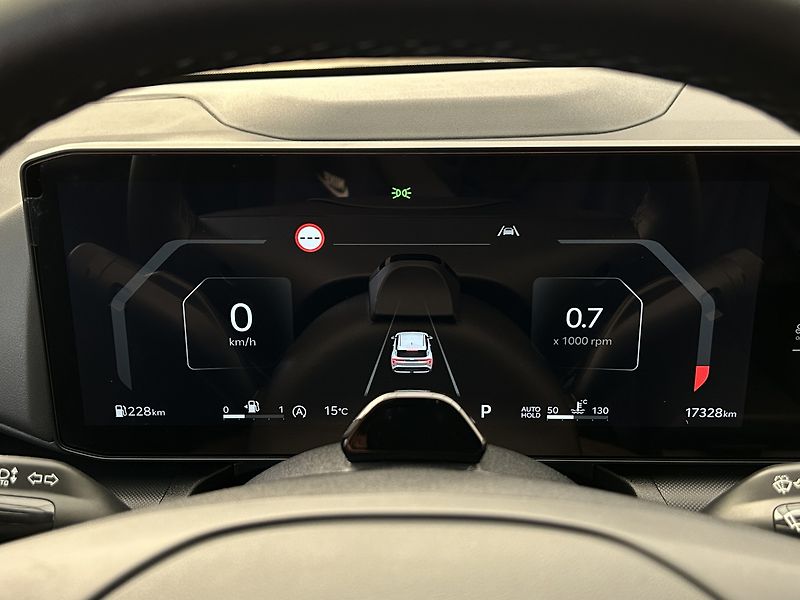 Kia K4 1.6 T-GDi EXCLUSIVE 110 KW (20 - fotka 7 z 31