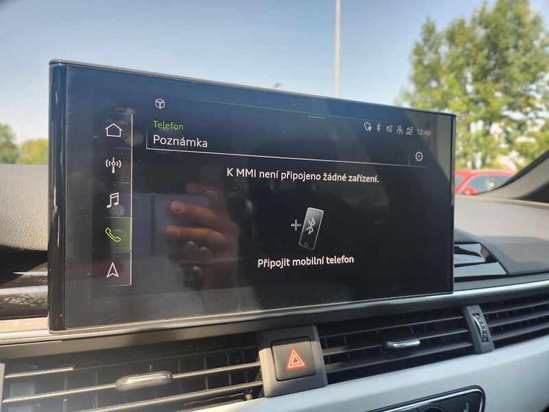 Audi A4 Avant 2.0TDI 140kw Quattro S T - fotka 16 z 25