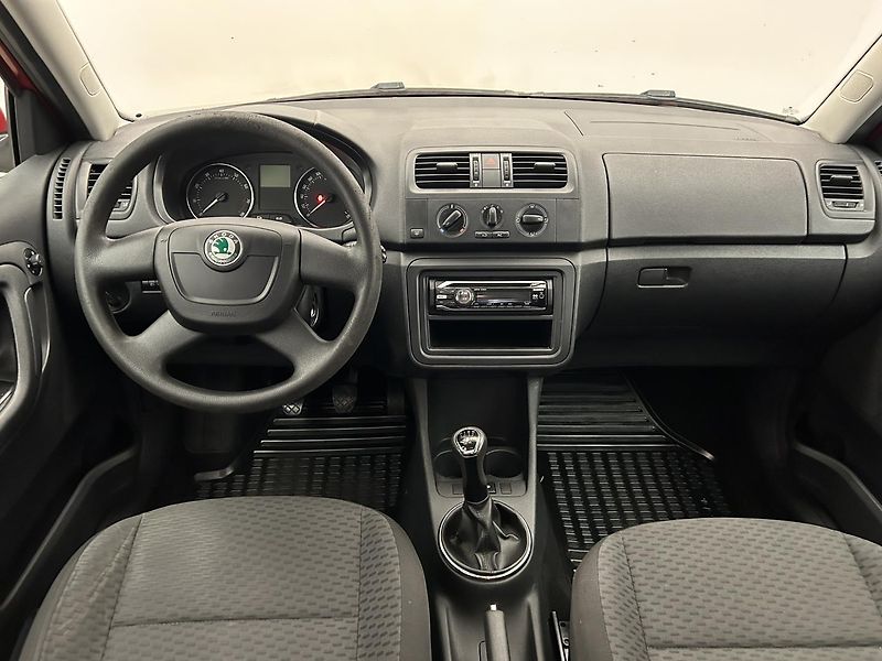 Škoda Fabia 1.2 HTP Ambiente - fotka 5 z 21