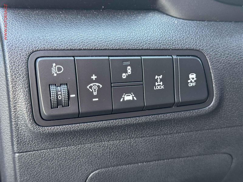 Hyundai Tucson (2018) 1.6CRDi 4x4, ČR, LED, navi - fotka 13 z 18