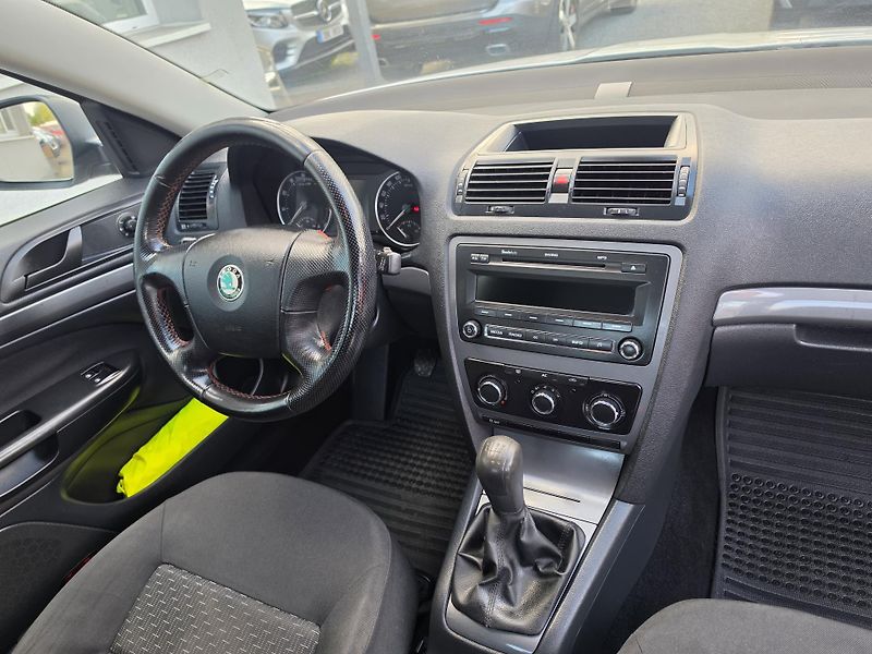 Škoda Octavia 1.2 TSI 6ti rychlostní  - fotka 30 z 36