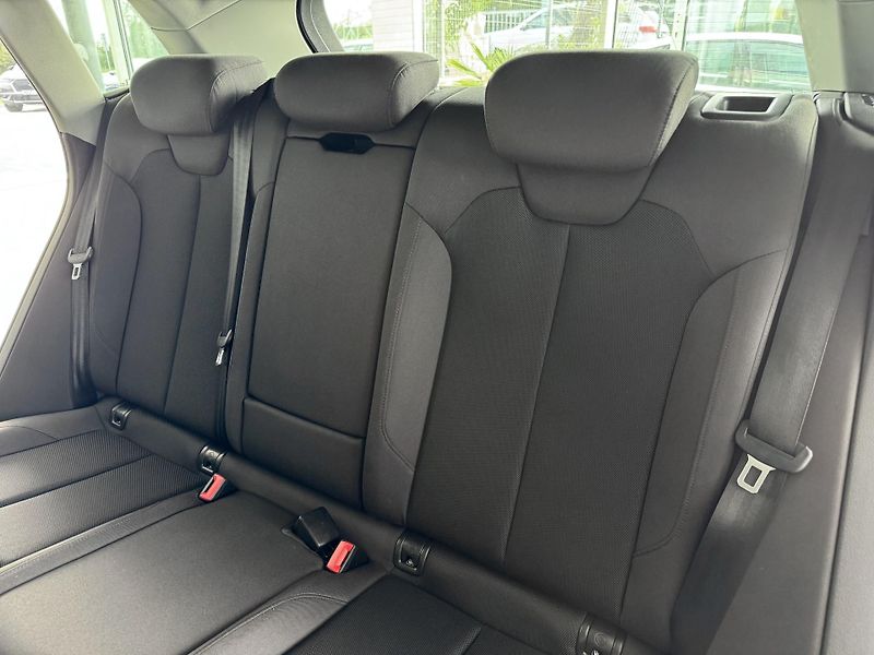 Audi Q5 45TFSI Q*Virtual*Panoram*Tažné - fotka 16 z 36
