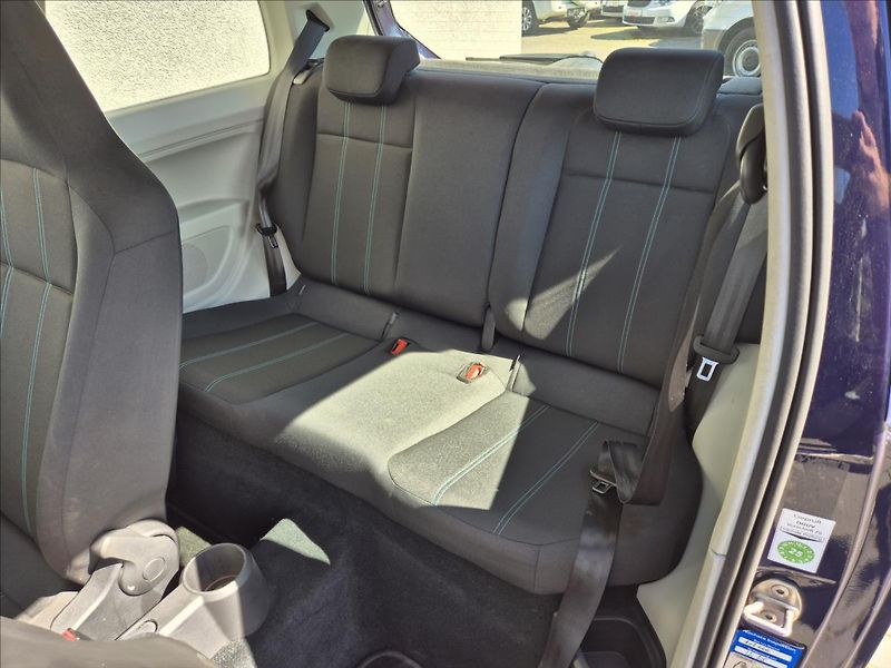 Seat Mii 1,0 i Klima Navi ESP - fotka 14 z 26