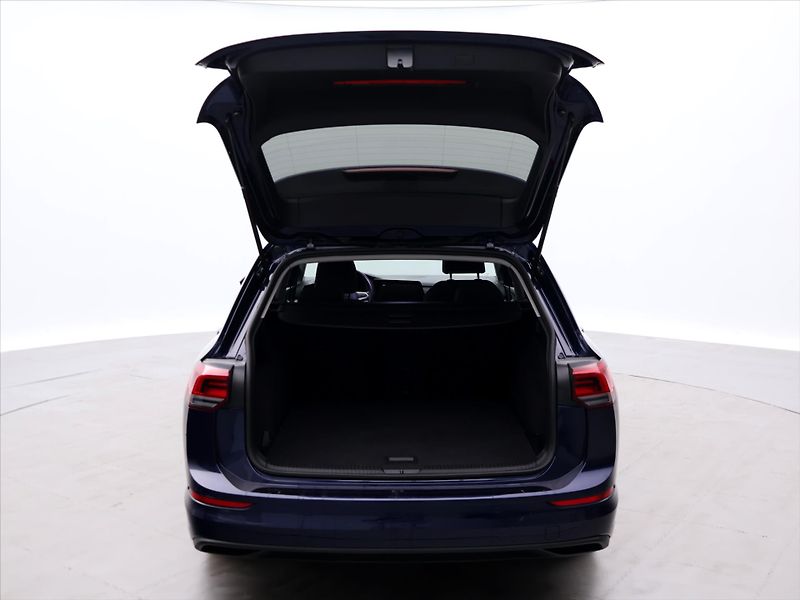 Volkswagen Golf 1,5 1.5 TSI 110 kW DSG Variant - fotka 9 z 35