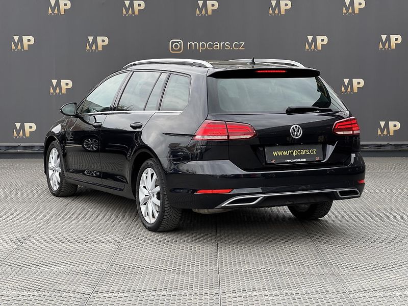 Volkswagen Golf (2017) 2.0TDi MAN Highline+, DPH, ACC - fotka 8 z 49