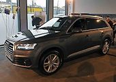 Audi Q7.