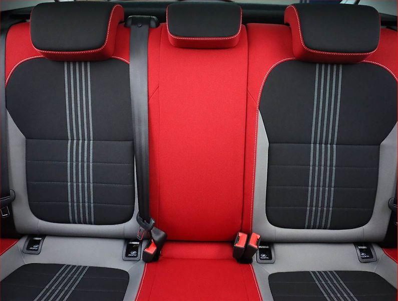 Škoda Fabia (2017) Monte Carlo 1.0 TSI, Navi - fotka 10 z 22