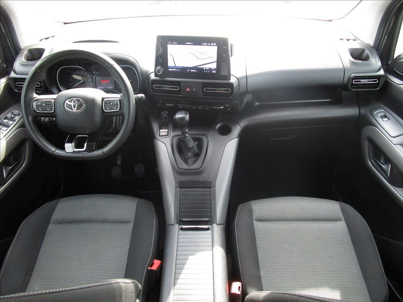 Toyota ProAce City Verso 1.5D-4D, 1. majitel - fotka 11 z 65