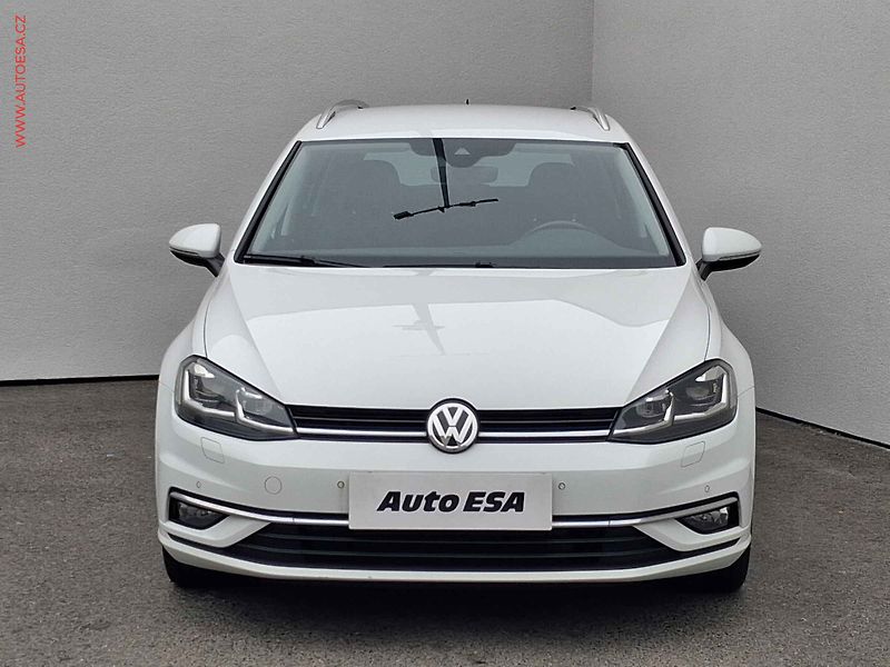 Volkswagen Golf (2018) 2.0 TDi, Join, LED, navi - fotka 2 z 18