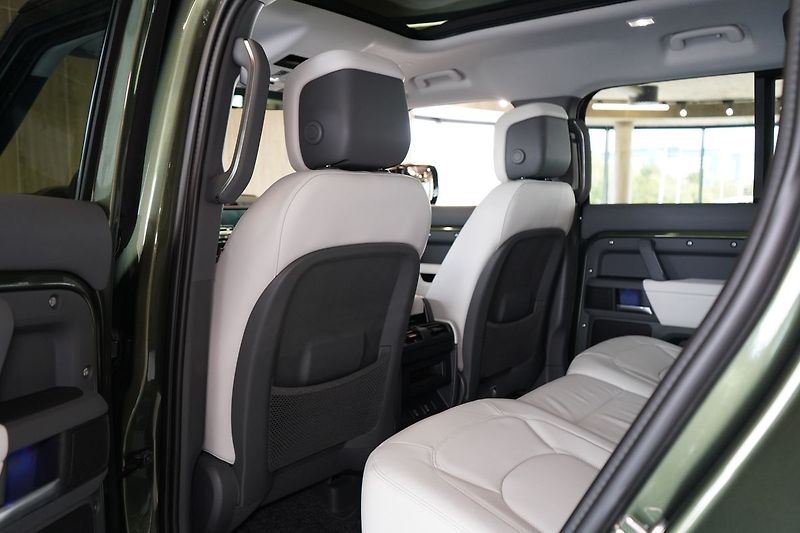 Land Rover Defender (2026) HSE X-Dynamic D350 110, Tažné - fotka 46 z 50