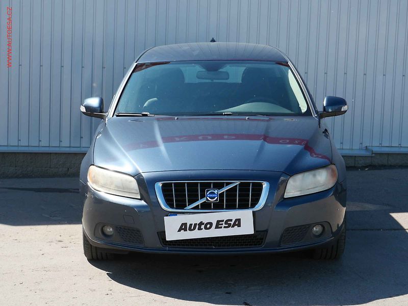 Volvo V70 (2008) 2.4 D5, AC, temp - fotka 2 z 14