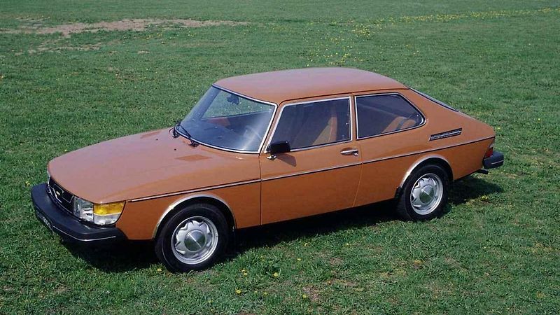 Saab 92001, neboli Ursaab z roku 1947. První auto, které společnost navrhla po úspěšné produkci letadel za druhé světové války.