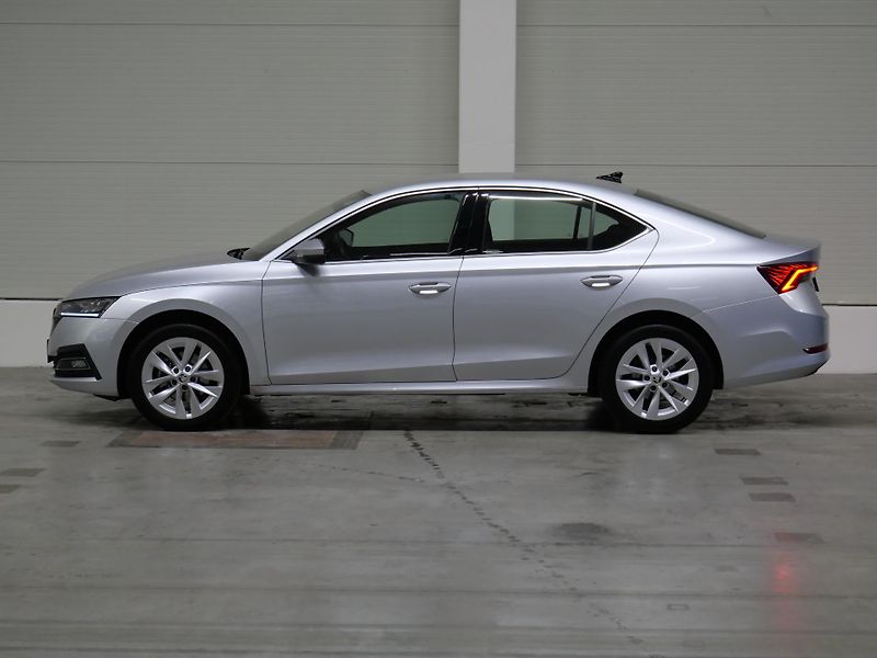 Škoda Octavia - fotka 3 z 25