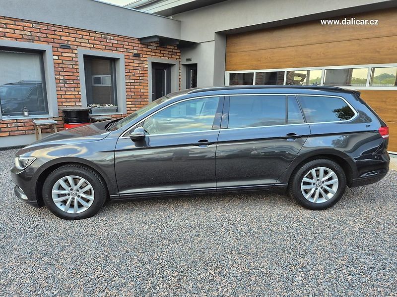 Volkswagen Passat Variant (2018) 1.4TSi 110KW ComfortLine  - fotka 7 z 54