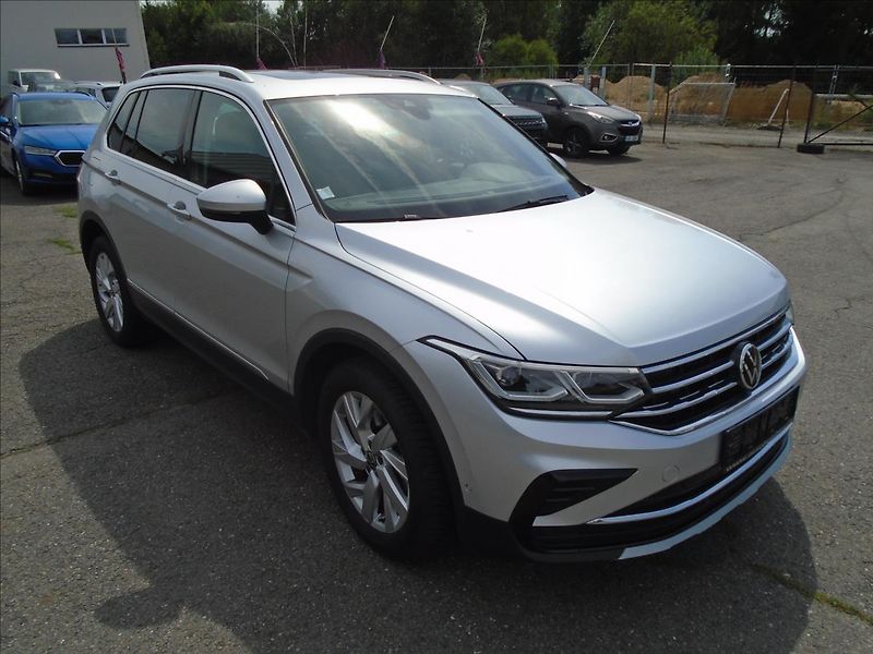 Volkswagen Tiguan 1,4   eHybrid PHEV-MATRIX - fotka 6 z 29