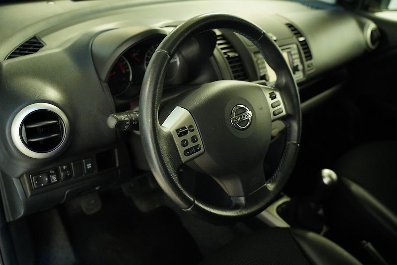 Nissan Note - fotka 15 z 23