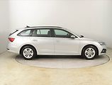 Škoda Octavia (2022) Ambition 2.0 TDI, ČR,1.maj - náhled 6