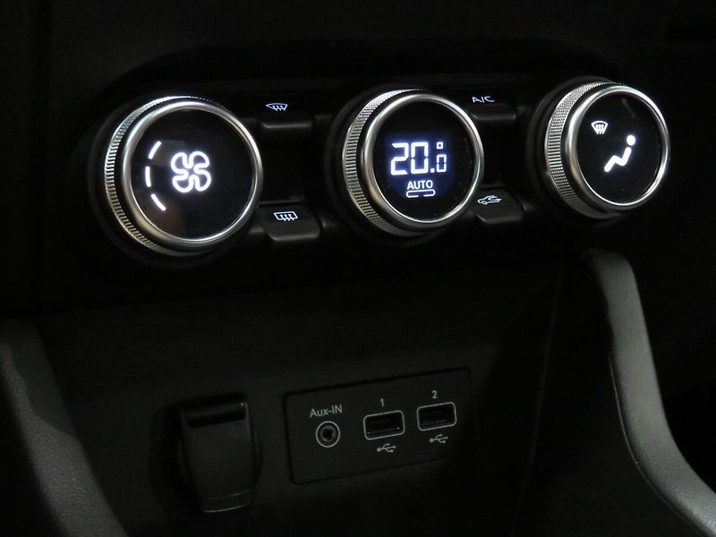 Renault Clio - fotka 17 z 23
