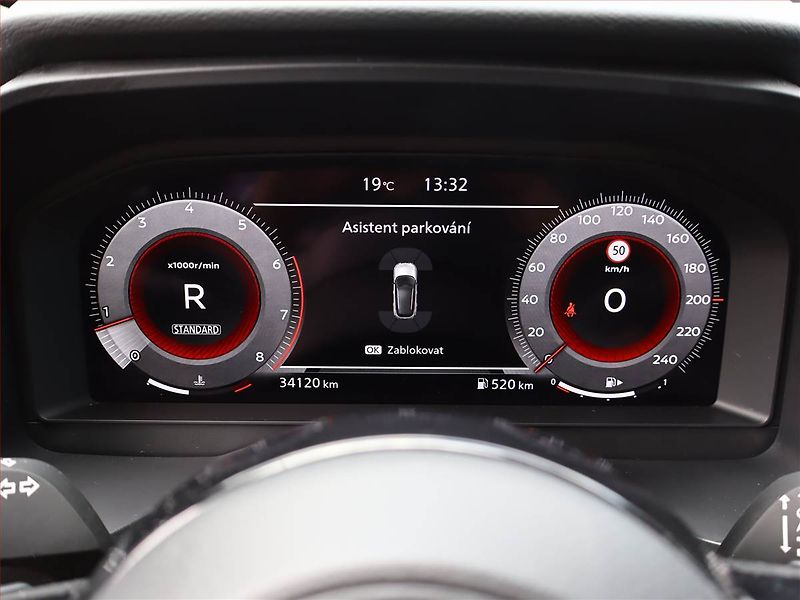 Nissan Qashqai (2024) N-Connecta 1.3 DIG-T MHEV - fotka 9 z 20