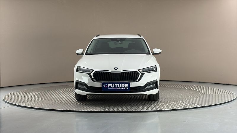 Škoda Octavia 2.0 TDI Ambition Combi - fotka 3 z 24