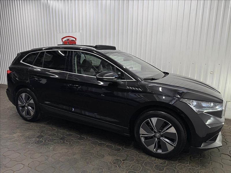 Škoda Enyaq 80 150kW LOFT PANO MATRIX LED - fotka 11 z 45