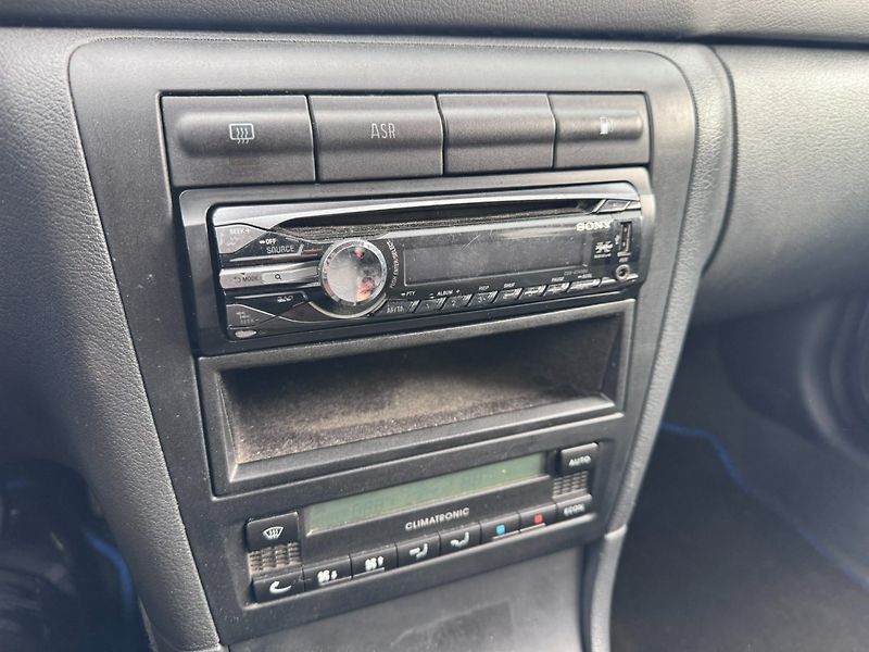 Škoda Octavia (2003) 1,6 MPI 75 KW KOLA 2. MAJ - fotka 29 z 44