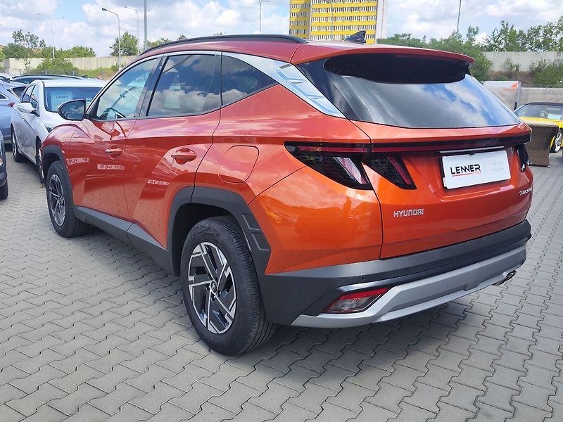 Hyundai Tucson 1.6 T-GDI/117kW Style DCT - fotka 7 z 35