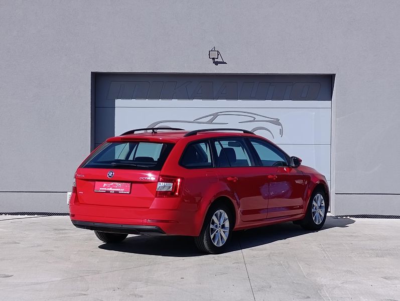 Škoda Octavia 1.6TDI 85kW ČR DPH - fotka 5 z 31