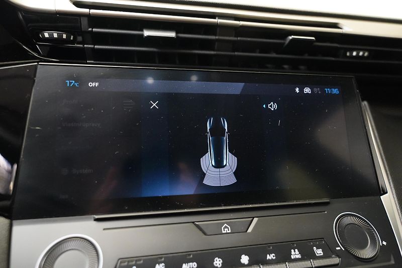 Peugeot 308 - fotka 22 z 25